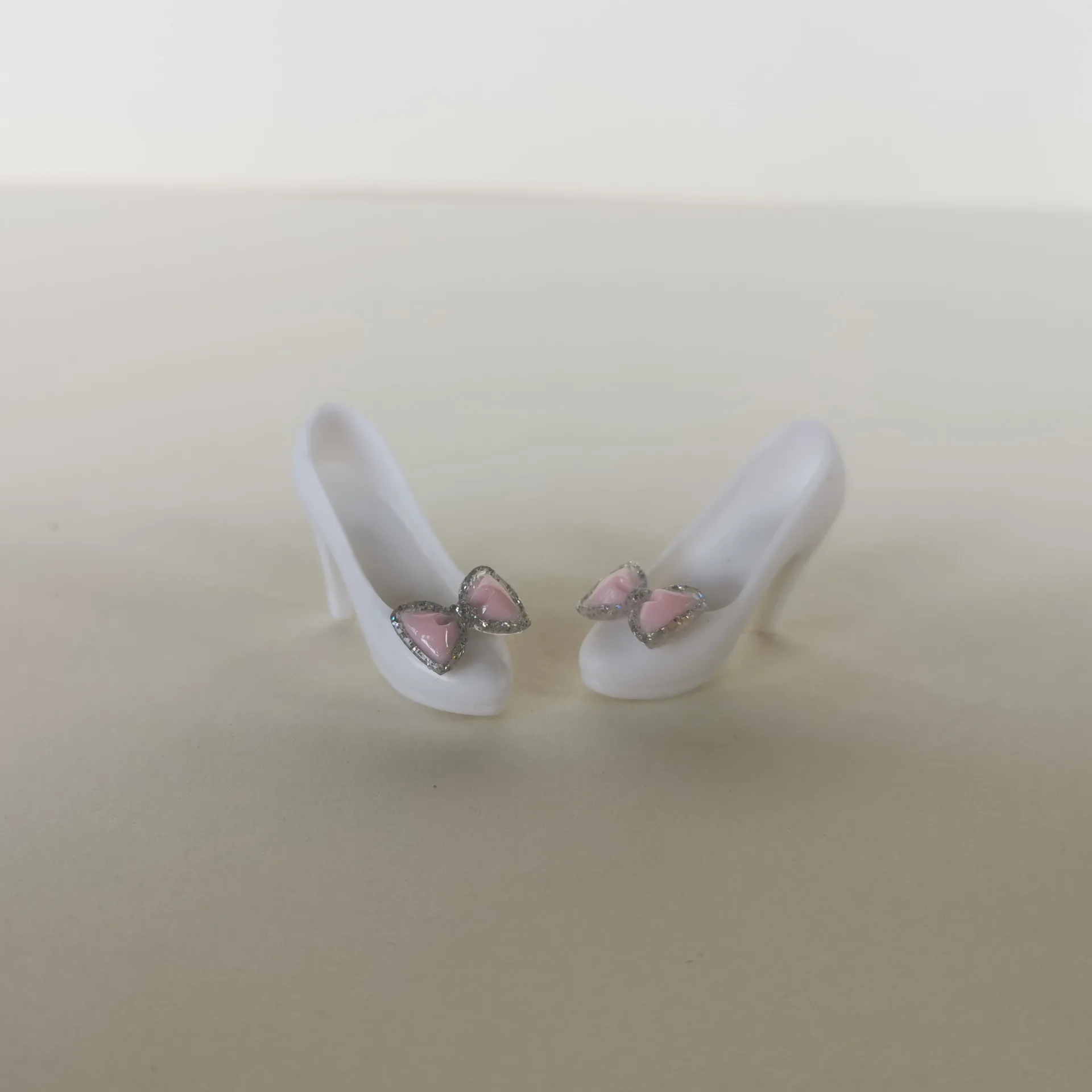 1\6 Puppenschuhe Zubehör ST FR Supermodel Puppenschuhe 30 cm Modedesign Schleife High Heels Kleiner Duft Wind High Heels