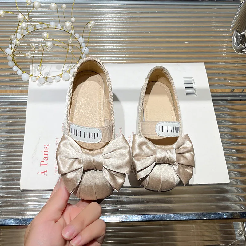 Girls Shoes Spring Summer Kids Fashion Mary Jane Dress Party Ballet Princess Flats Children Brand Sandals Bowtie Silk Soft Sole