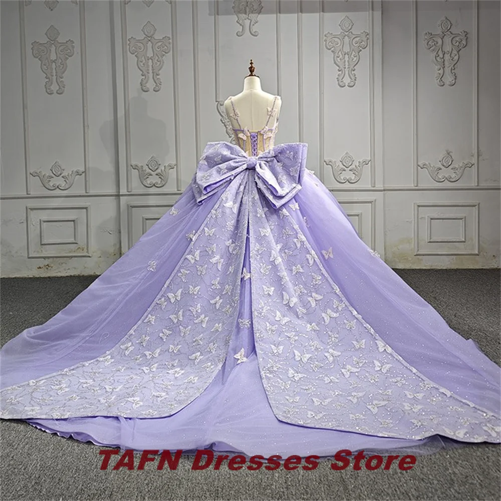 TAFN-vestidos de Quinceañera de ensueño púrpura, vestido de baile con tirantes finos, apliques de mariposa, línea A, lazo con cordones, tren de la capilla