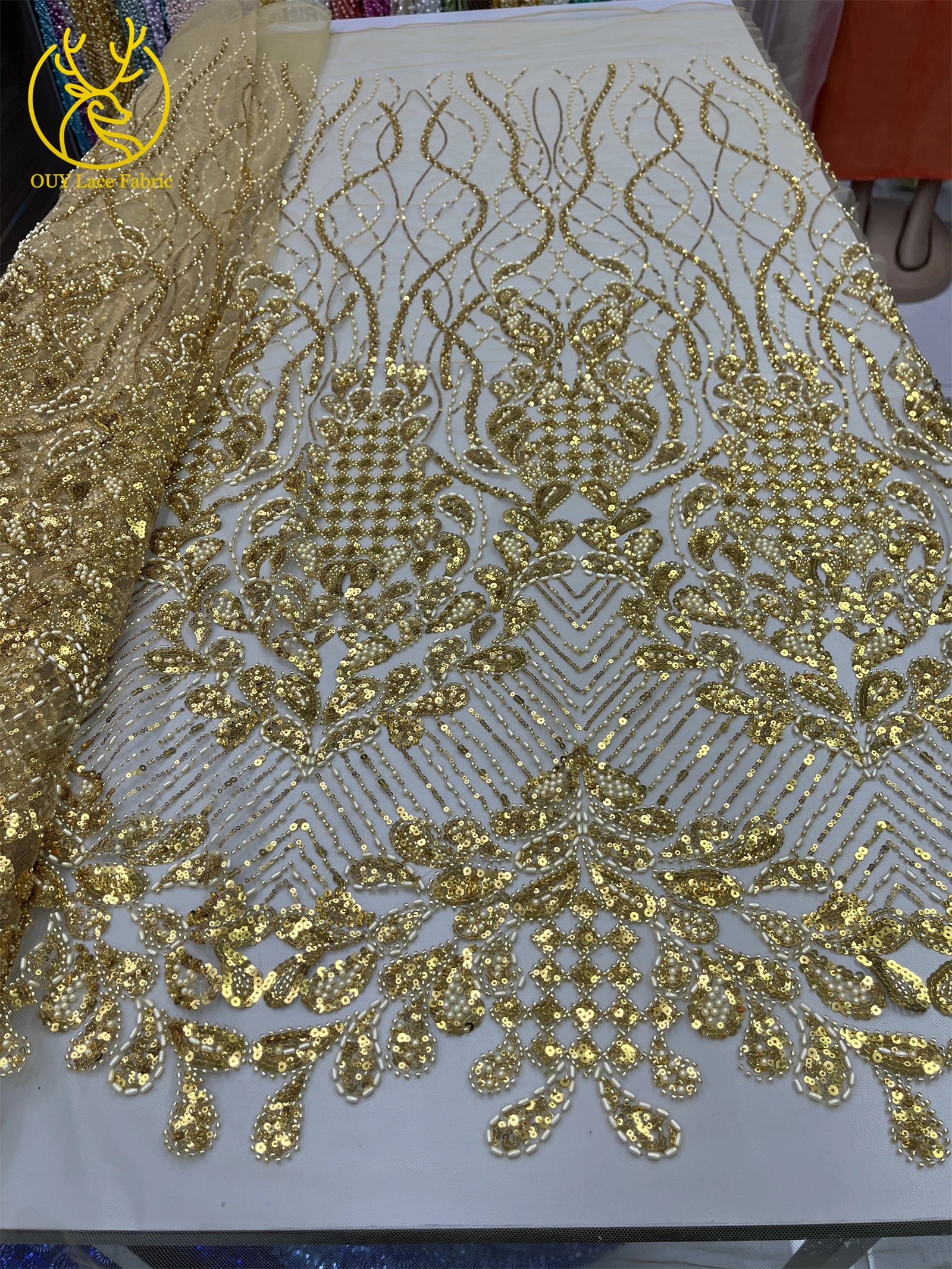 فاخر الذهب الأفريقي الثقيلة مطرز الترتر أقمشة الدانتيل 2025 رائجة البيع فرنسا نيجيريا تول أقمشة الدانتيل للسيدات فساتين الحفلات