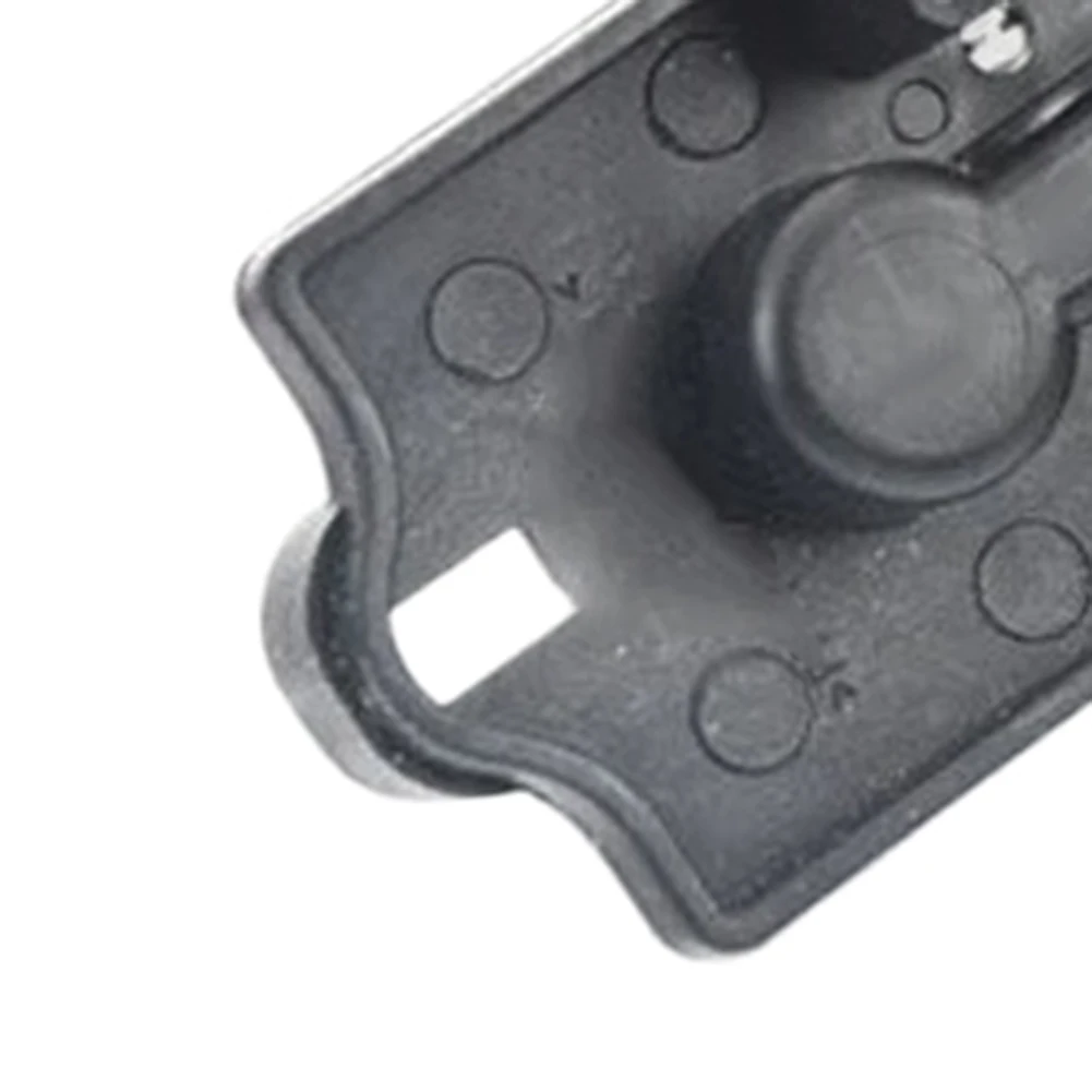 

Rear Tailgate Lamp Bulb Holder For BMW For F25 For X3 2011-2017 63217288199 Black ABS Replacement Auto Exterior Lighting Part