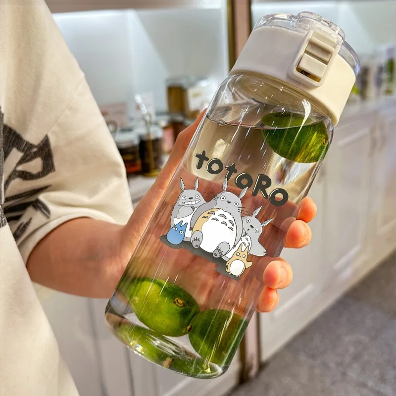 Botella de agua Totoro de 600ml, vasos de plástico portátiles unisex, taza con estampado de dibujos animados de Anime, botellas para deportes al aire libre para hombres y mujeres, regalos