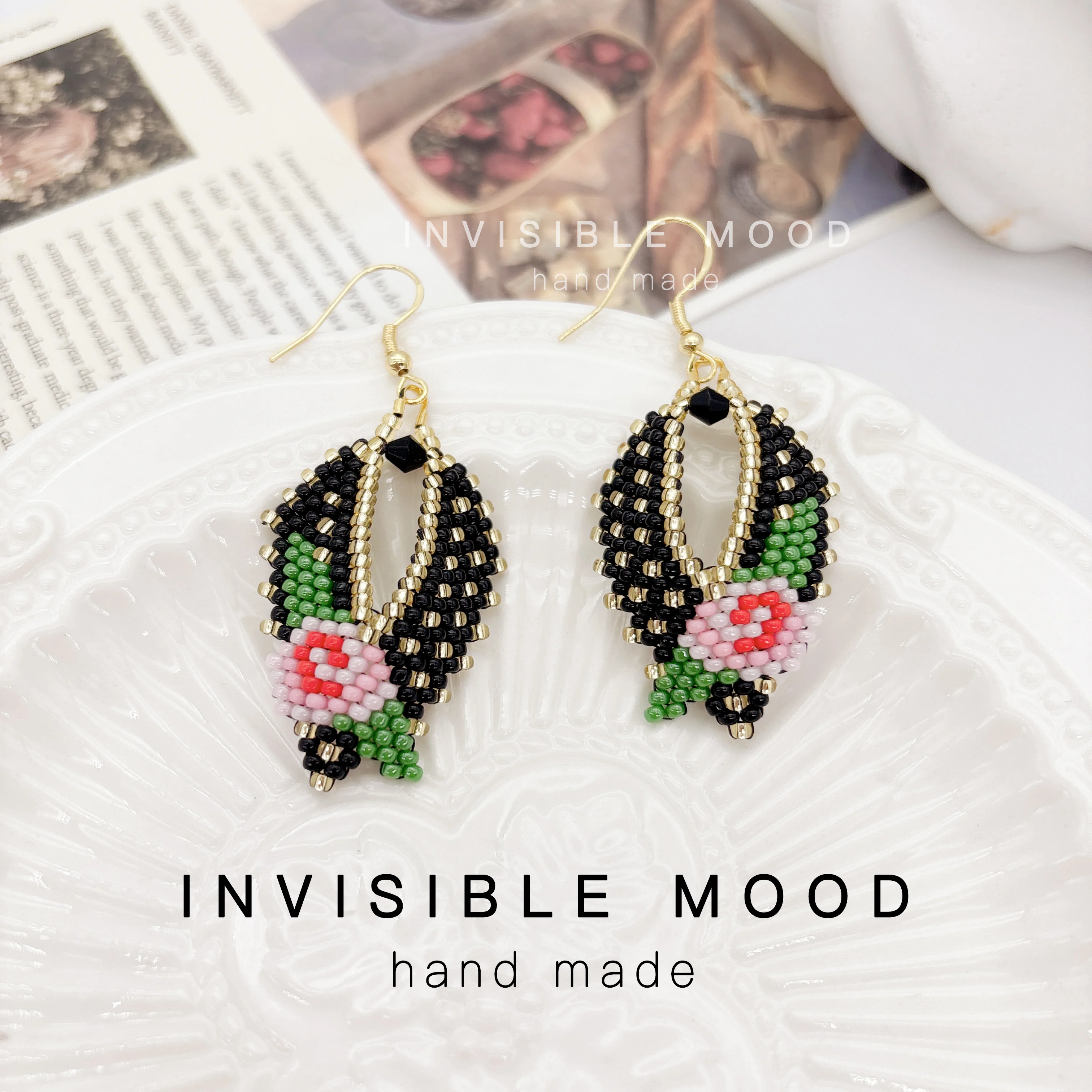

Rice bead earrings Rose Geometry Design Originality Hand knitting Bohemia Alloy Fashion Female Versatile Simple Beaded earrings