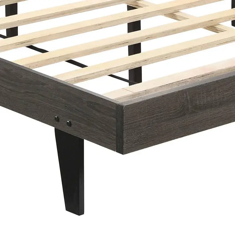 سرير كوين منجد باللون البني ولمسة نهائية رمادية اللون