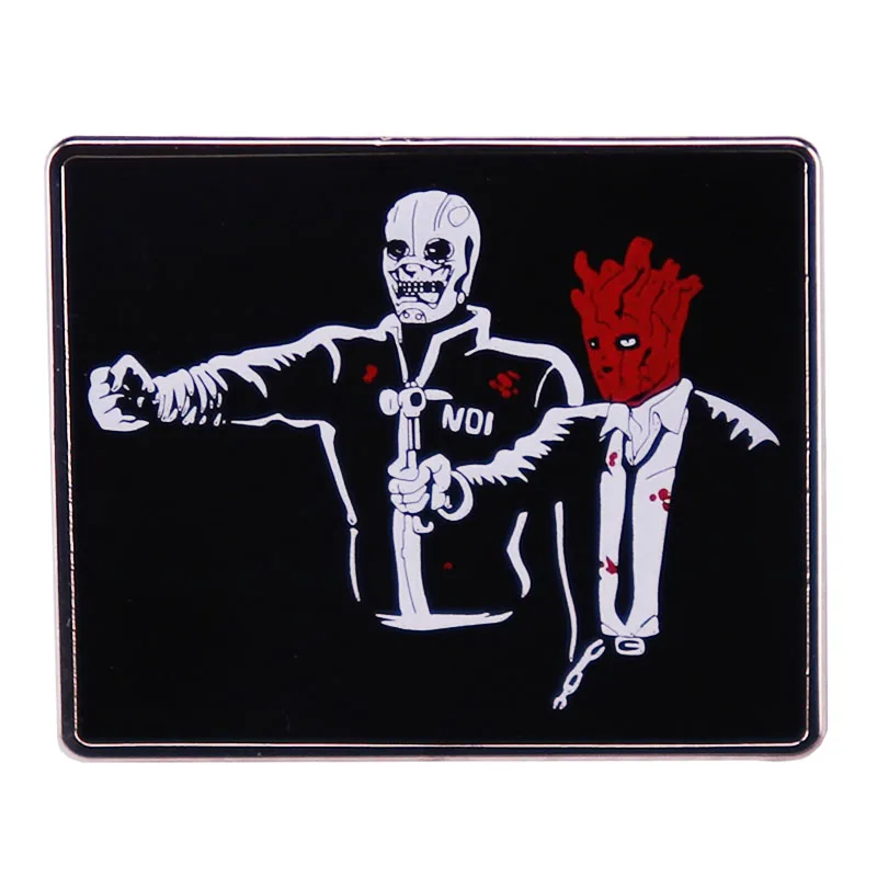 Dorohedoro Shin and Noi Pulp Fiction-Pin esmaltado, película de Anime, Manga, póster, broche, insignia para mochilas, regalo de joyería de moda