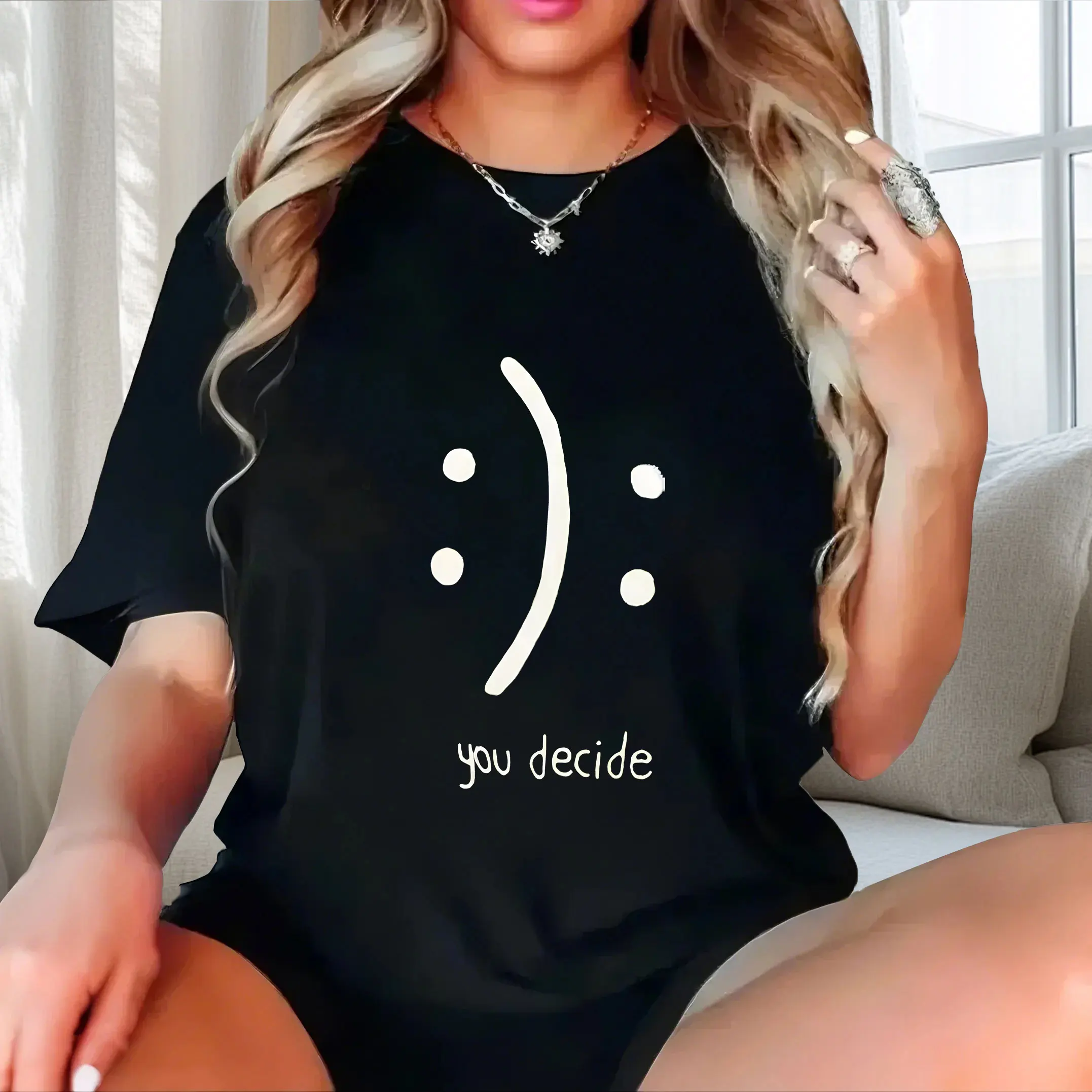 

Женская повседневная футболка больших размеров с английским принтом Line Circle, черная