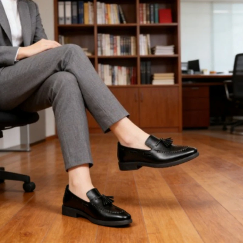 

Big Size Men's Tassel Loafers - British Style One-pedal Casual Leather Shoes Non-slip Doudou Shoes for Office Daily Wear