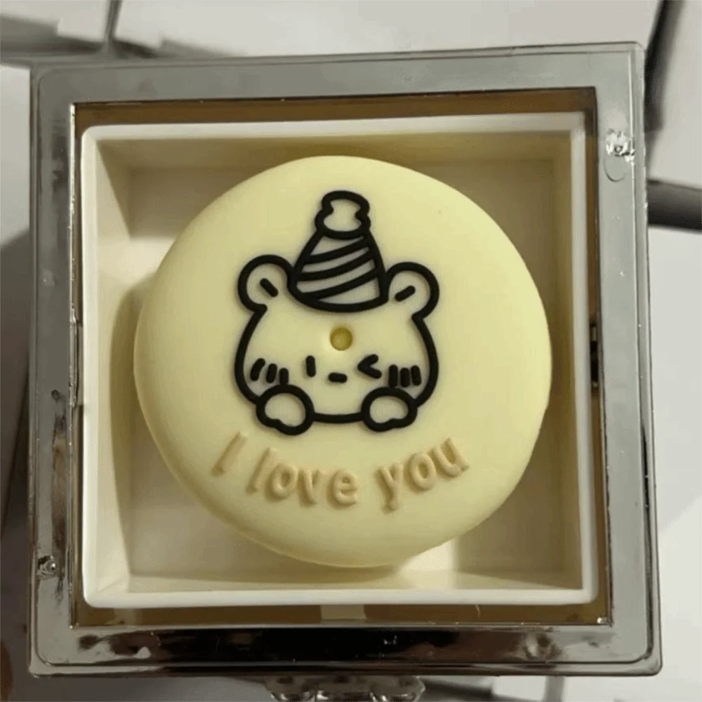 

Valentine Bear Flip Ring Box Ring Display Storage Box Mini Cake Gift Boxes Jewelry Girlfriend Gift Birthday Gift Packaging Box