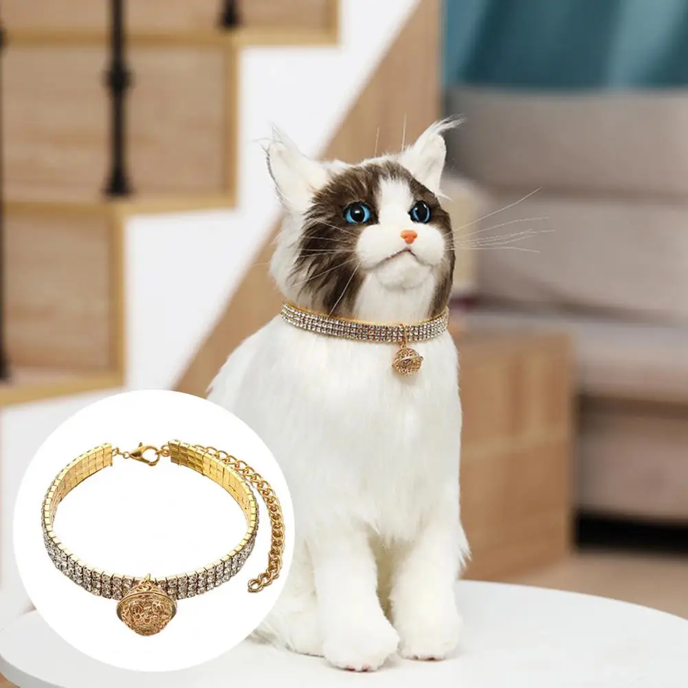 Exquisite Bell Pendant Pet Necklace Exquisite Sparkling Rhinestone Cat Necklace with Chinese Bell Adjustable Pet Accessory