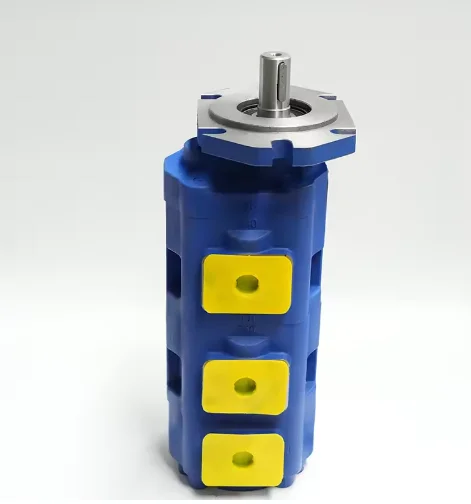Triple Gear Pump for Excavators, Loaders, Cranes, Bulldozers, Harvesters, Tractors, Presses