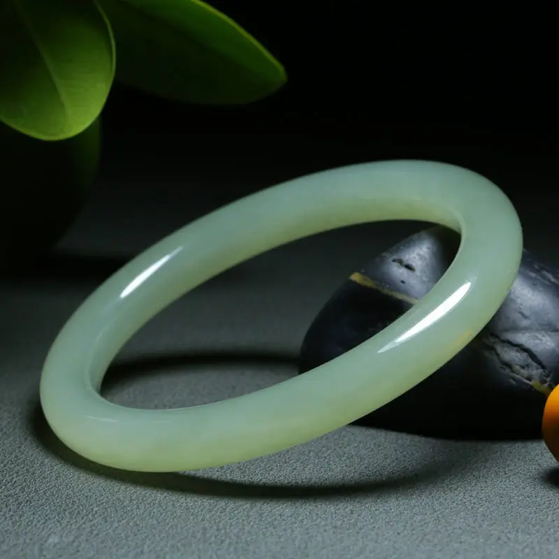 [ ] Xinjiang Hetian white light blue bracelet thin of mutton-fat jade round strip natural