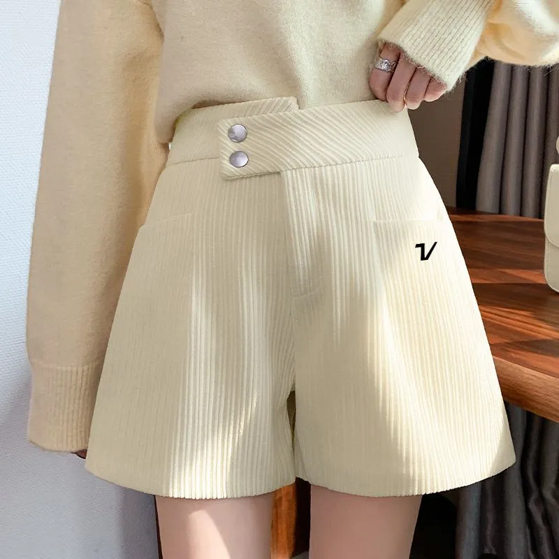 Autumn Winter Golf Wear Women 2024 Luxury Brand Golf Shorts Chenille Fashion High Waist Boots and Pants Women Golf Clothes골프 반바지