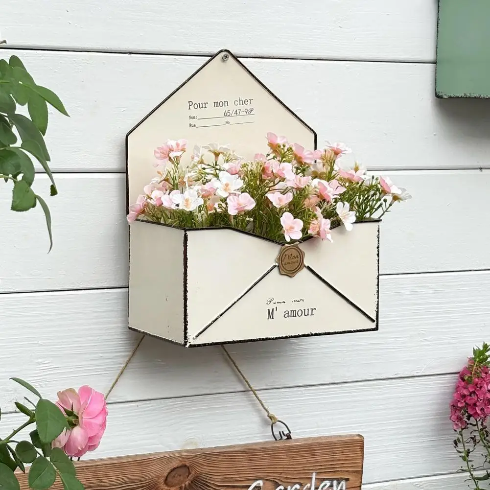 Retro Envelope Flower Pot Wall Mounted Envelope Planter Box Retro Iron Wall Planter with Drainage Hole Indoor Outdoor Garden