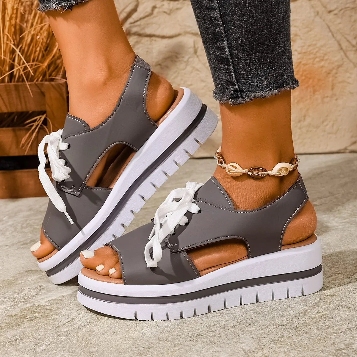 

Удобная обувь на платформе с открытым носком, новые женские сандалии, женская летняя обувь, классические дышащие спортивные сандалии без шнуровки 2025, роскошные спортивные сандалии