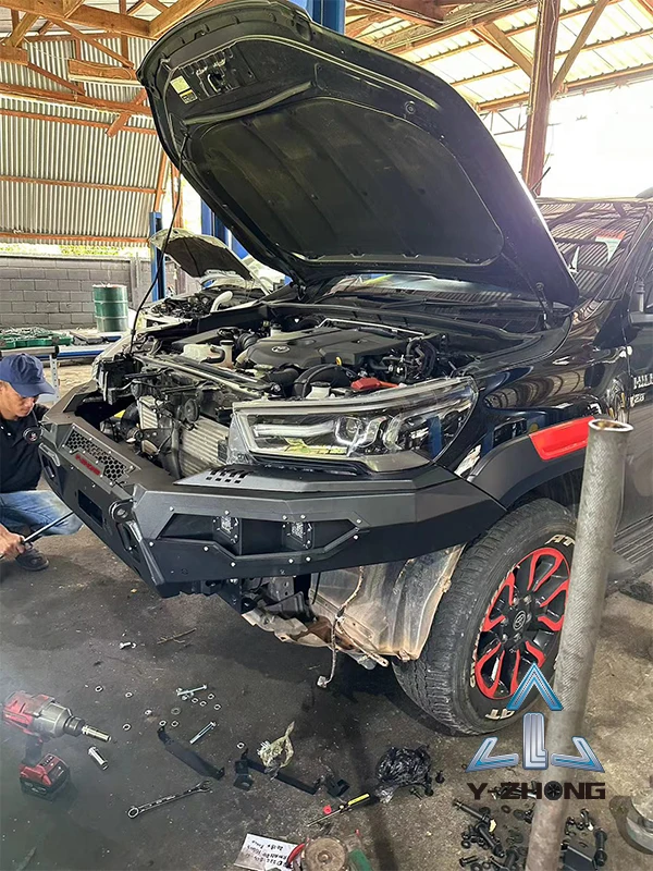 4x4 Exterior Car Accessories Steel Front Bumper Bull Bar Nudge Bar for Toyota Hilux Vigo Revo