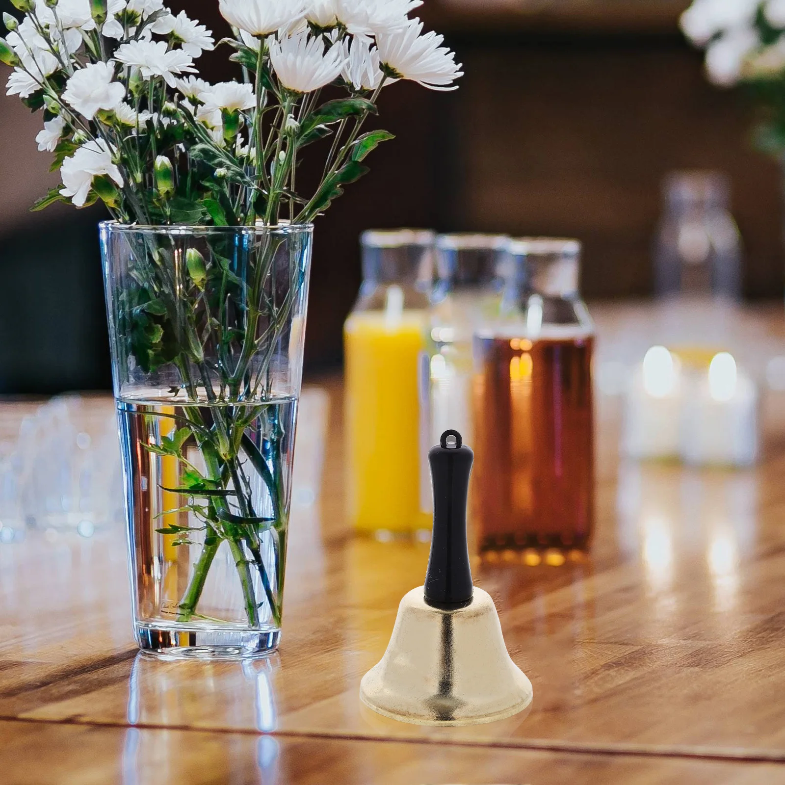 2 قطعة Handbell المعدني خفيفة الوزن مقبض مريح مدرسة المنزل حفلة موسيقية جرس قرع اليد