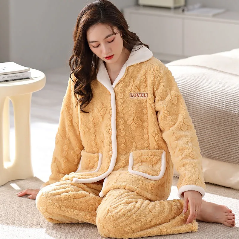 

Women Flannel Pajamas Winter Thickened Fleece-lined Jacquard Loose-Fitting Loungewear Female Warm Coral Velvet Nightclothes Suit