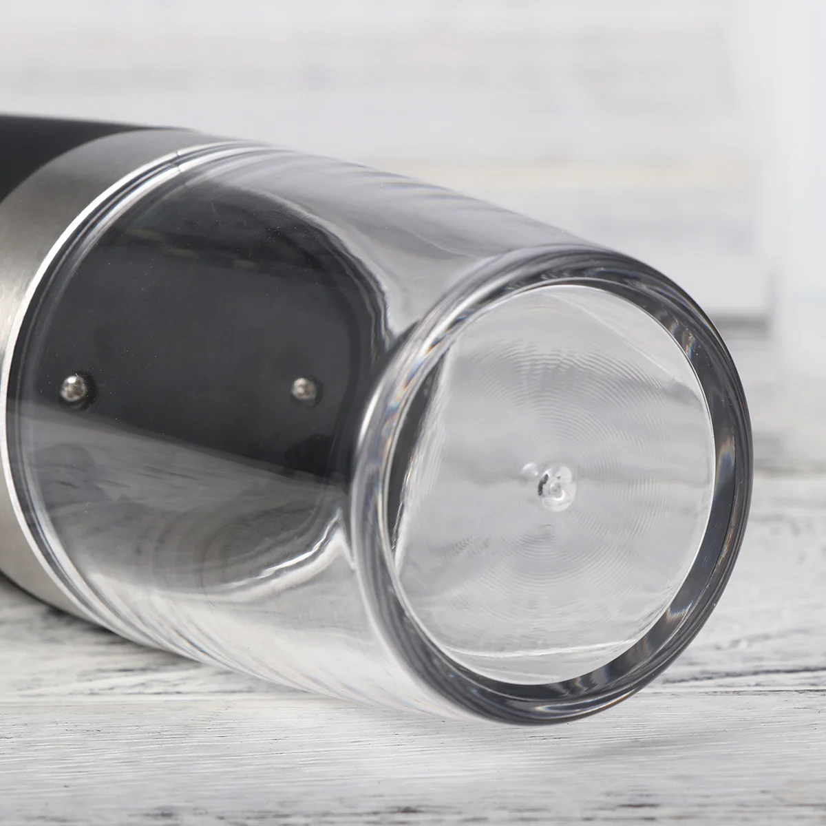 

Electric Stainless Steel Salt Pepper Grinder Ceramic Core Handheld Mill Non Slip Base Kitchen Seasoning Tool Clear Body