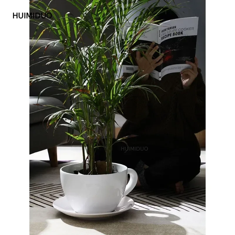 Large Capacity Ceramic Cup Super Large Creative Personality Coffee Cup Cute Giant Cup