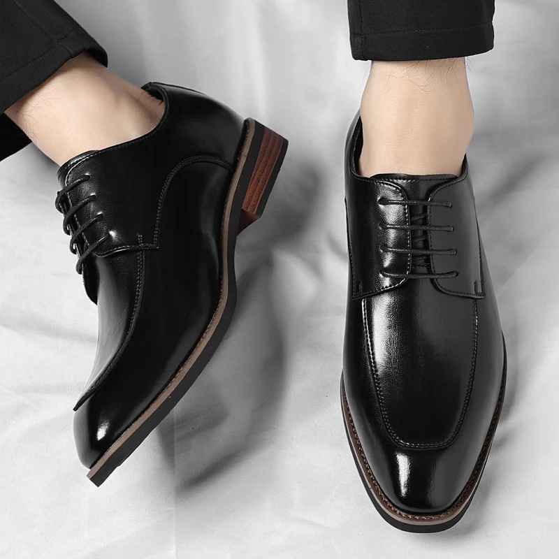 High Quality Men's Lace Up Gentlemen's Banquet Derby Shoes Autumn New  Men's Comfortable Pointed Business Formal Leather Shoes