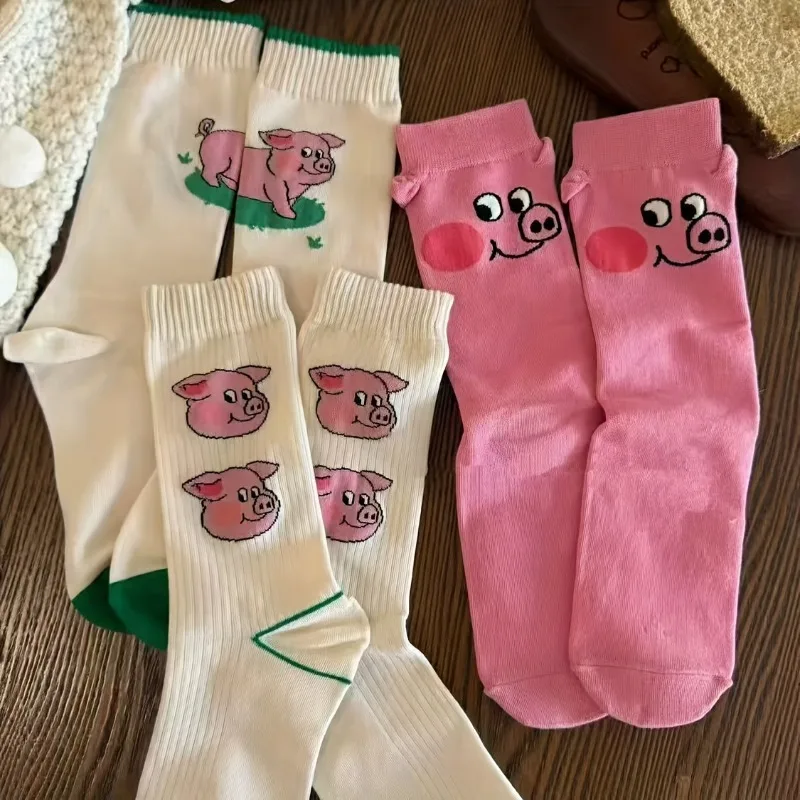 3-pair Autumn/Winter Quirky and Funny Cartoon Pig Cute Mid-Calf Socks