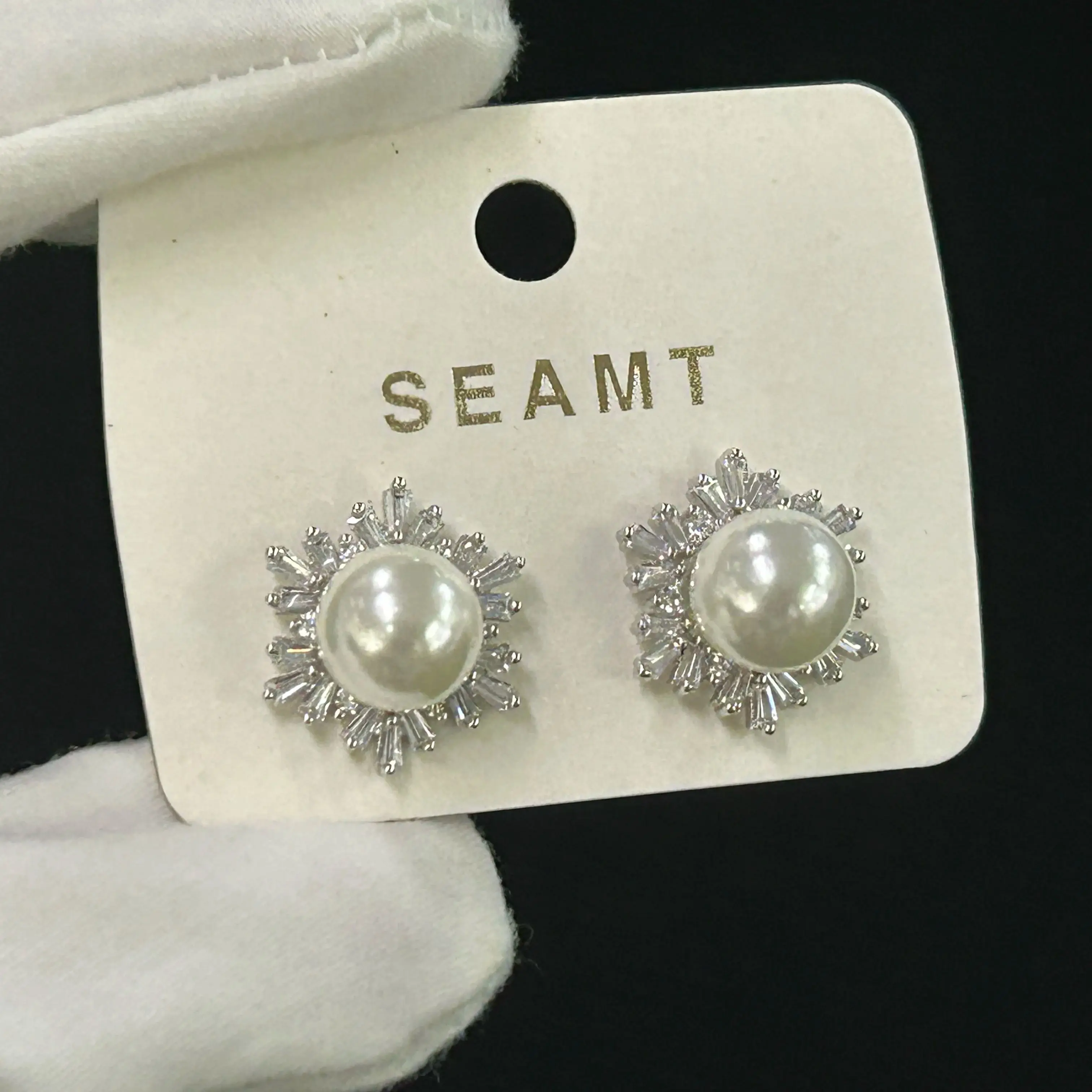 

New Trend Imitation Pearl Dangle Earring for Women Luxury Silver Color Bling Cubic Zirconia Fashion Elegant Lady Jewelry