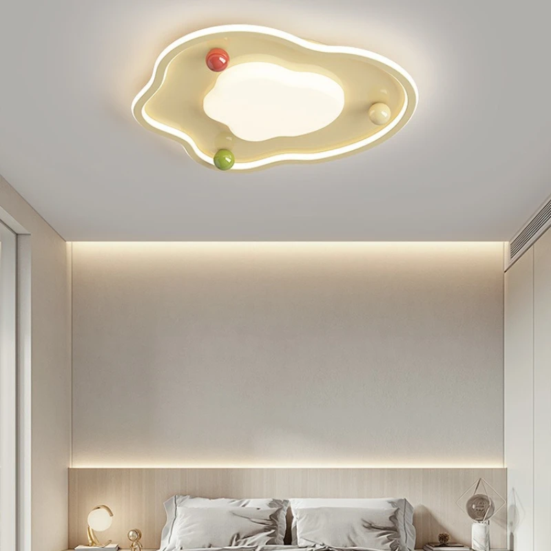 Nordic Cream Style Iron Ceiling Lights for Bedroom Children Room Interior Wall Lights Ornaments Delicate LED Lighting Fixtures