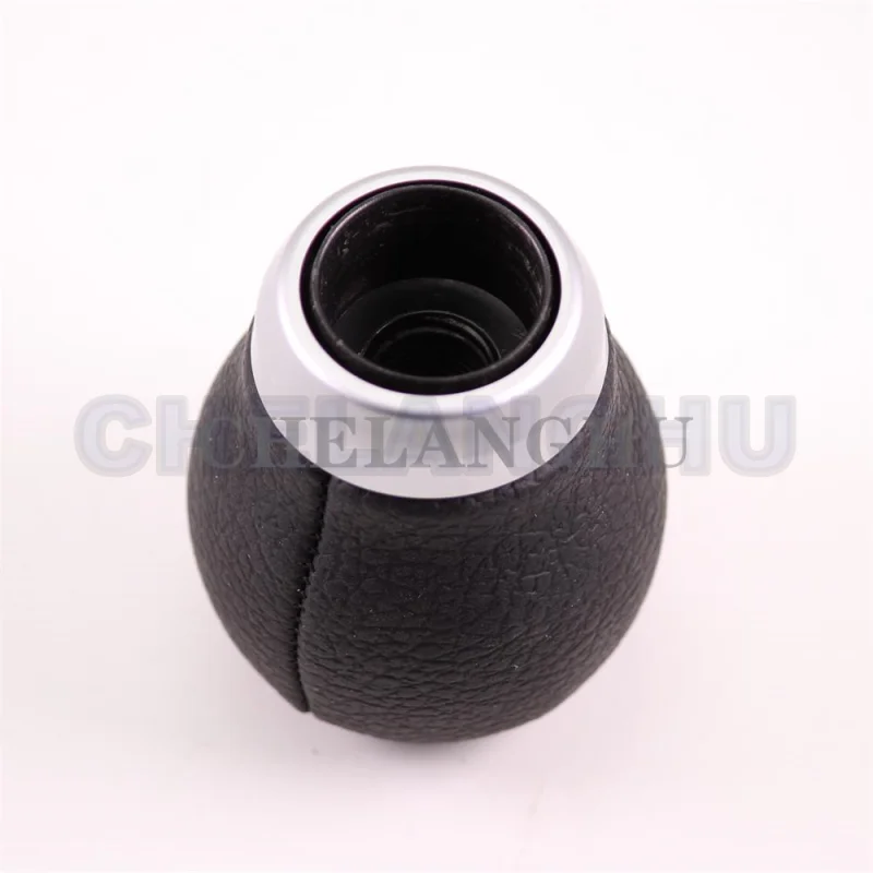 Picture 3: For Subaru Forester 2010 2011 2012 2013 2014 2015 2016 2017 2018 Car-styling 6 speed Leather Gear stick shift knob