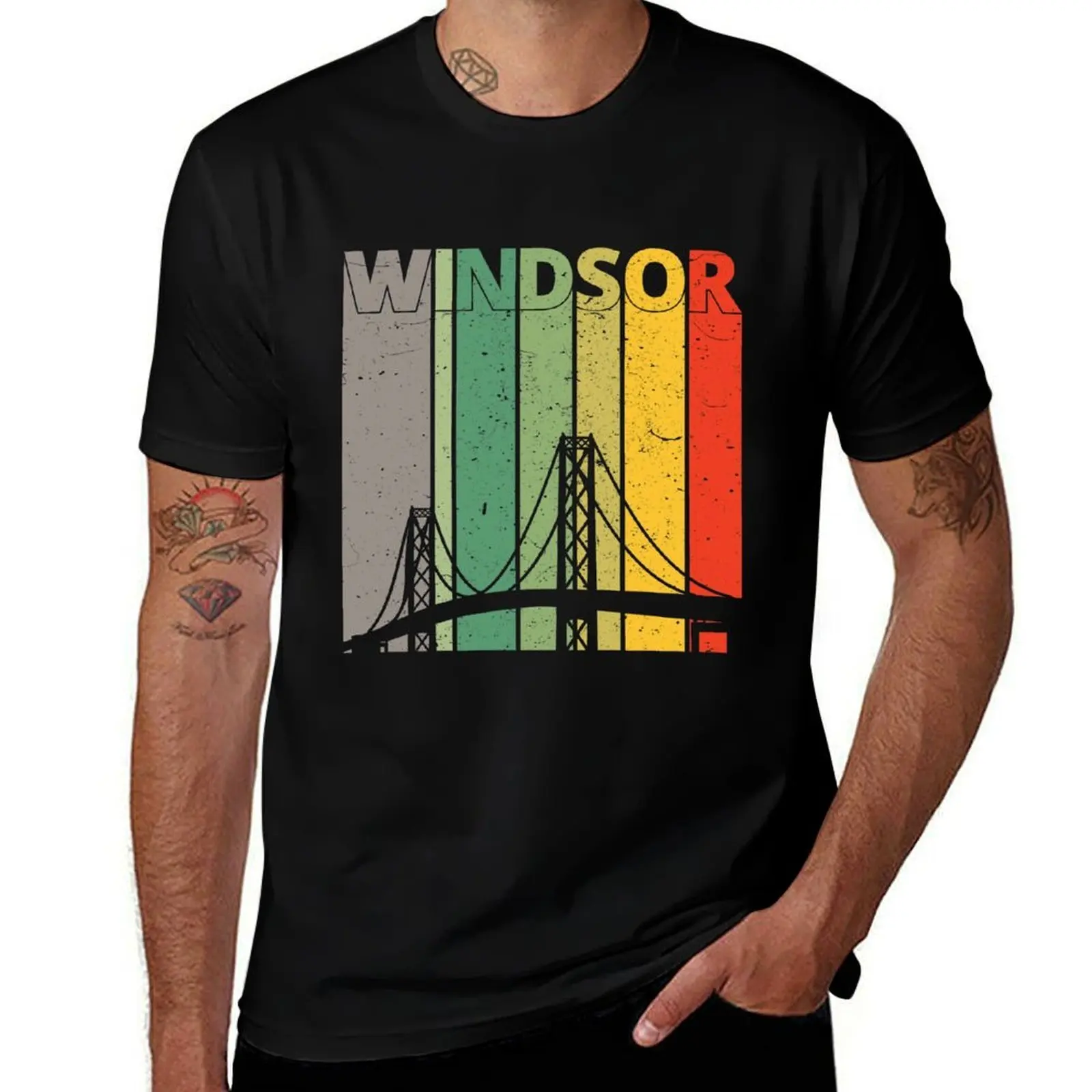 T-shirt à manches courtes de grande taille avec design rétro vintage Windsor Ambassador Bridge