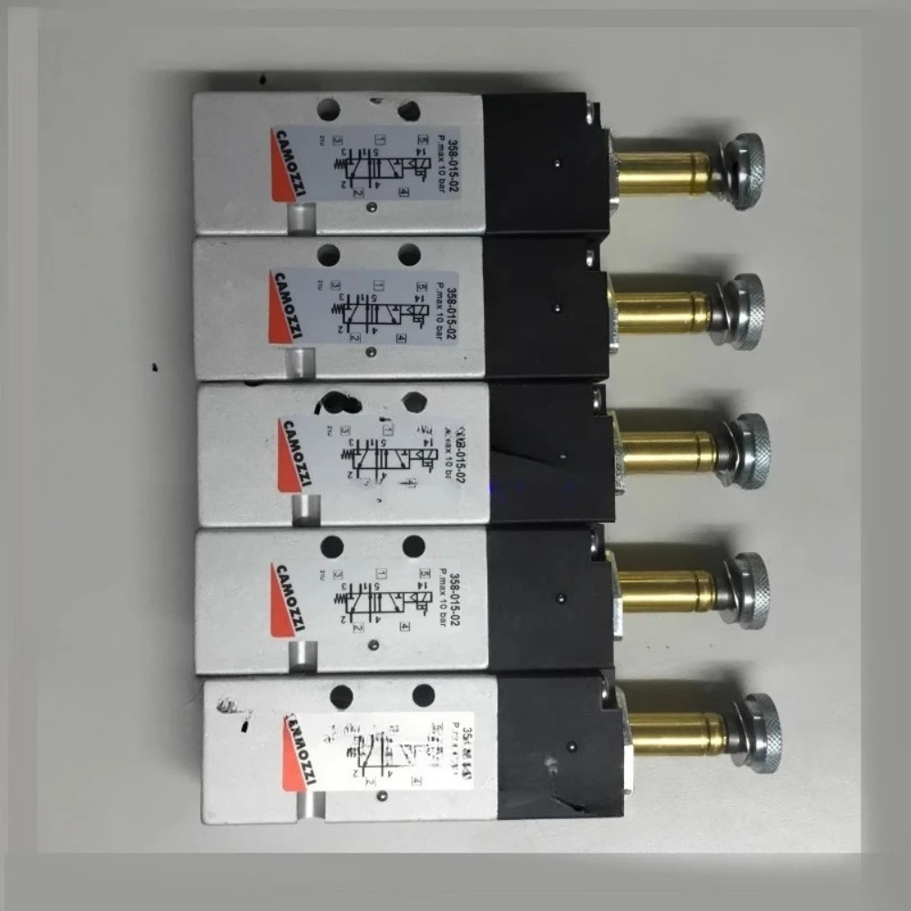 

1 PCS CAMOZZI Solenoid Valve 338-015-02 338L-015-02 348-015-02 348L-015-02 338-011-02 338L-011-02 348D-E15-02 358-011-02