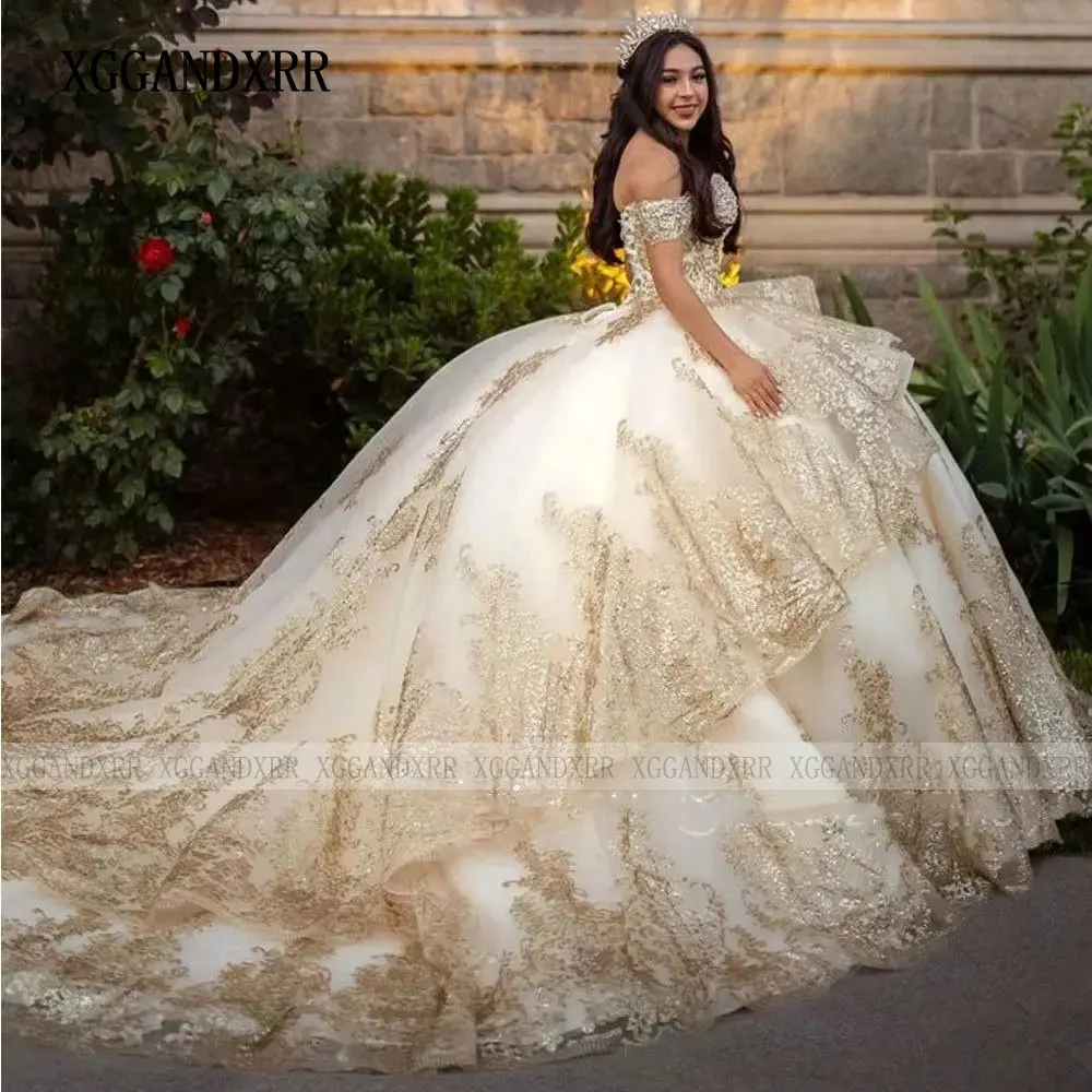 Блестящее золотое платье Quinceanera по индивидуальному заказу, бальное платье с кружевной аппликацией и оборками из бисера, милое платье 16, свадебное платье Vestidos De XV Anos