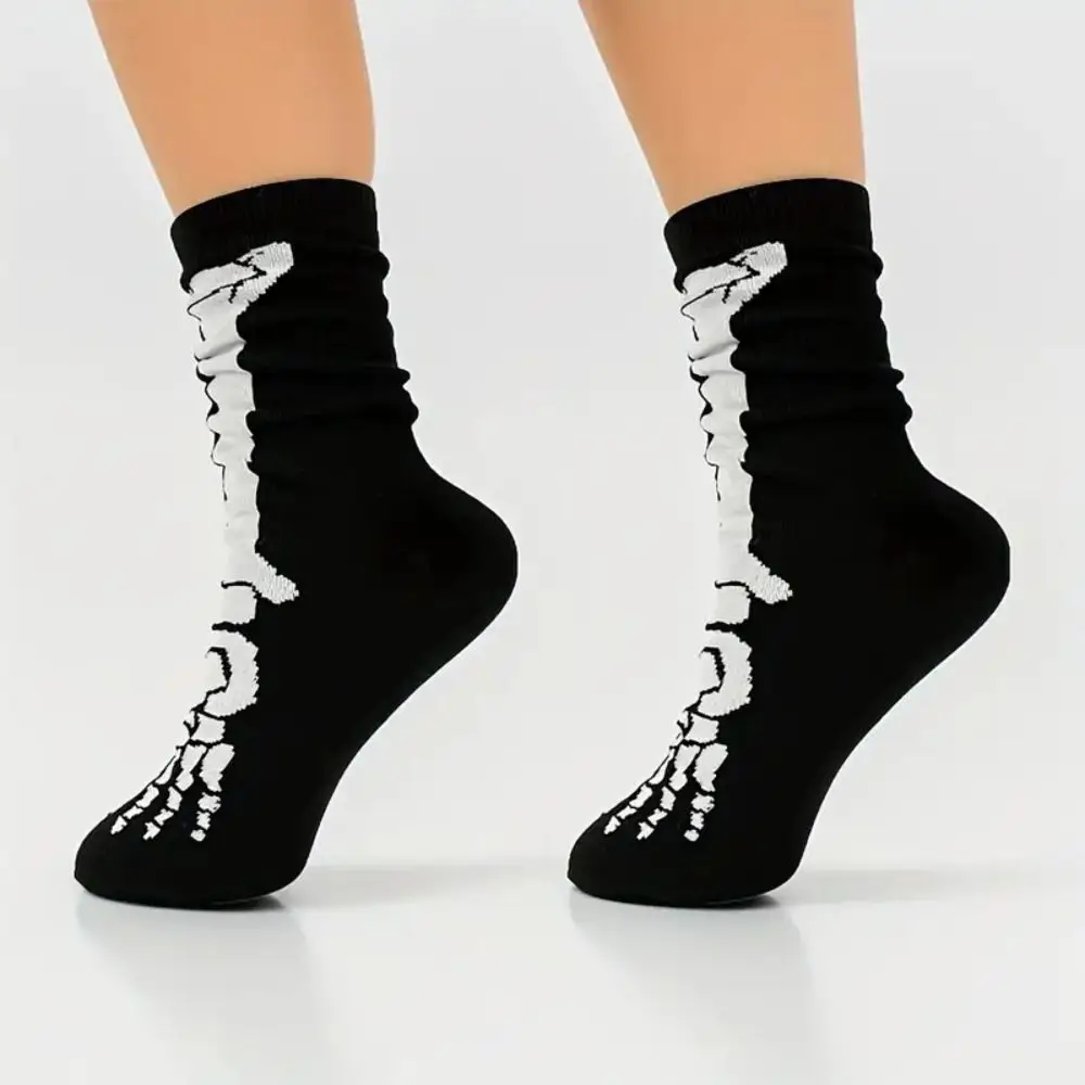 

4Pairs Soft Cartoon Halloween Skull Socks Bat Women Men Pumpkin Tube Sock Cat Hosiery Mid-Calf Sock Outdoor