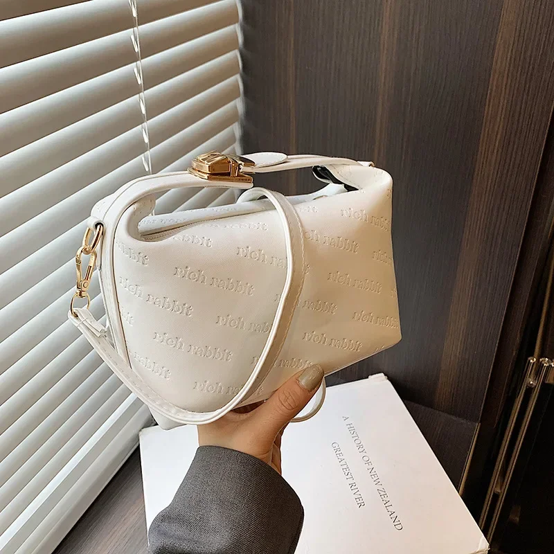 

Retro solid color simple shoulder messenger bag small square bag
