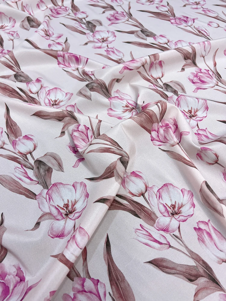 Fiori Bloom All Summer Silk Stretch Double Georgette Wrap gonna Dress Fabric 93% seta di gelso, 7% Spandex 18 momme