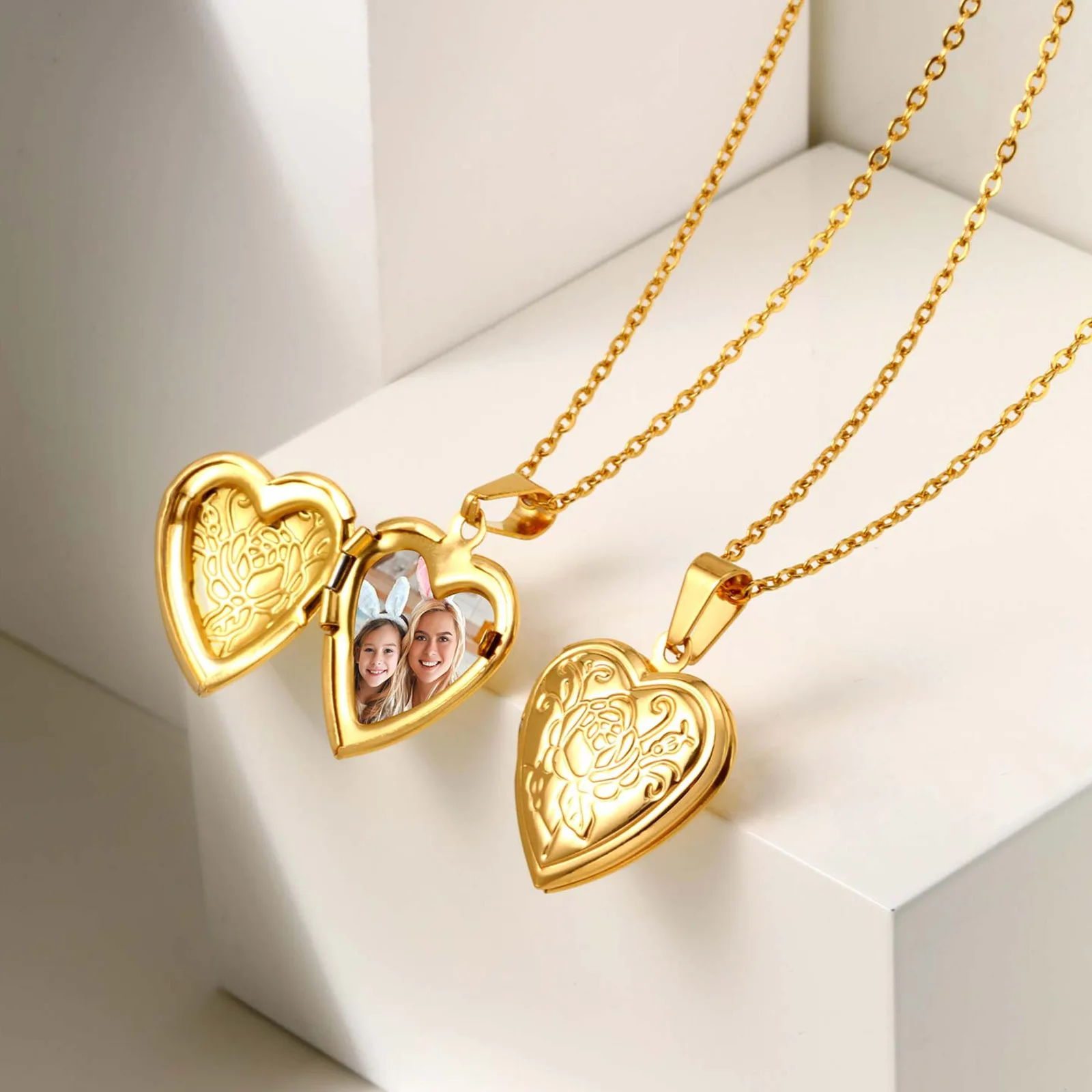 

Vnox Free Custom Photo Image Necklaces, Stainless Steel Can Open Texture Heart Locket, Family Memorial Jewelry Gifts