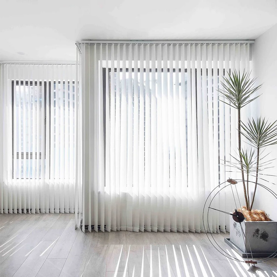 

Waterproof Electric Roller Blinds with Cover, Remote Control, Outdoor Shades, Wind-Proof, Customized Size, New Arrival