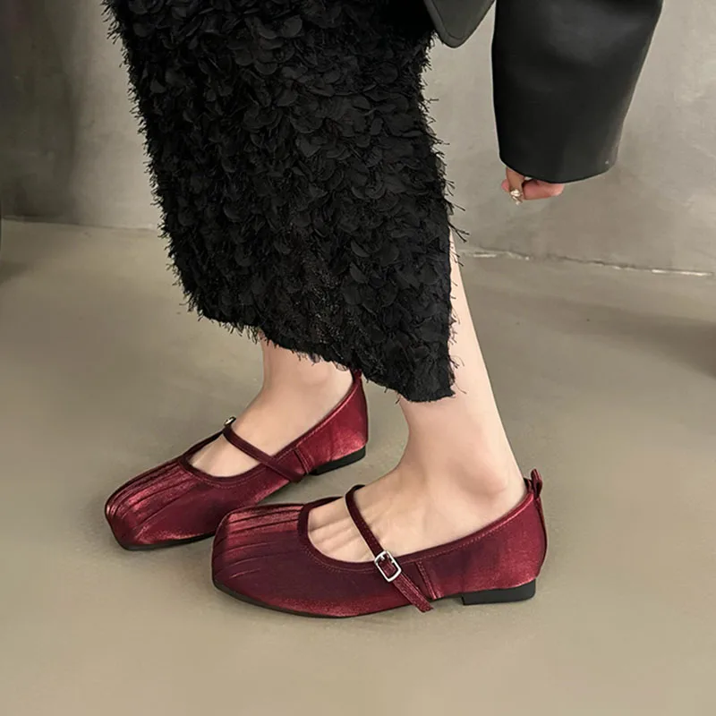 Red Ballet Footwear Mary Janes Silk Women Flats With Shoes 2024 Female Soft Fashion Buckle Shallow Ladies Lolita Dance Shoes