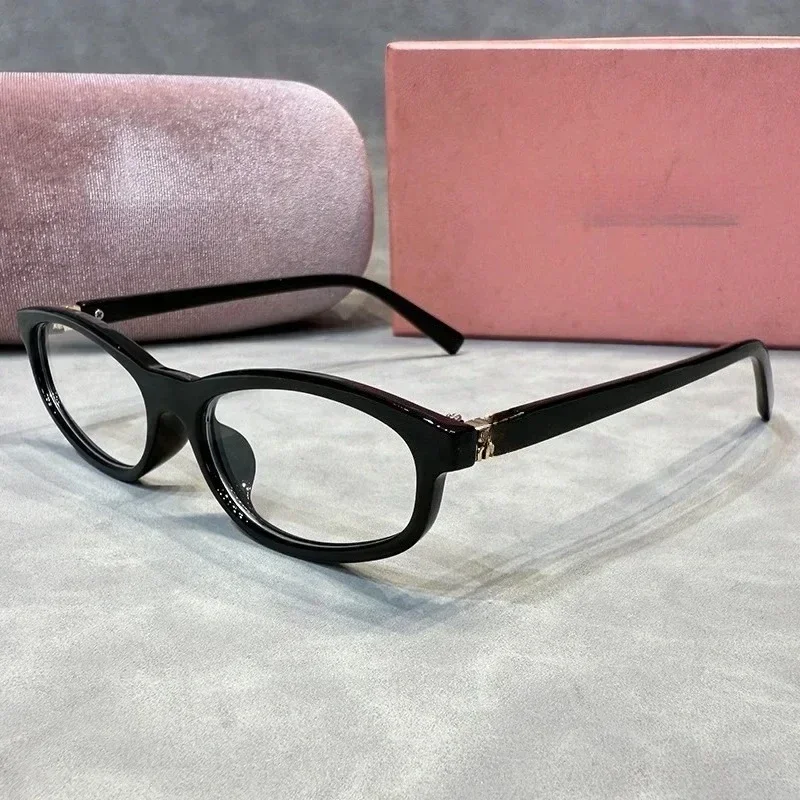 2025 New Vintage Cat Eye Sunglasses Women UV400 Narrow Frame Retro Chic Shades Fashion Sun Glasses Female Gift image 2