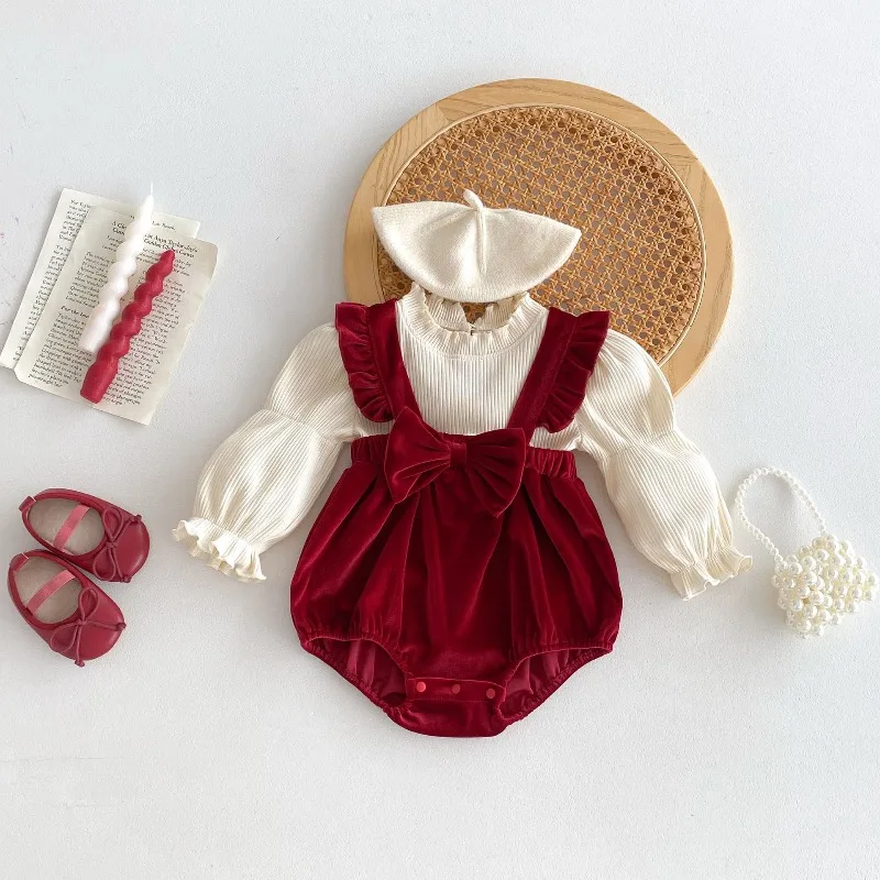 Newborn Princess Rompers Bow Ruffle Velvet Infant Snap Button Vintage Royal Bodysuit Suitable for Cute sweet Baby Girls Outfit