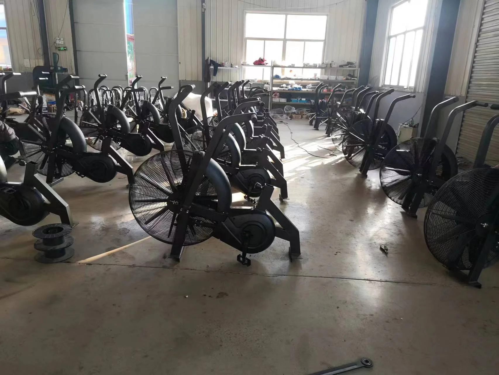 Commercial Exercise Bike Air Bike Indoor Cycling Bicycle Fitness Equipment Exercise Air Bike