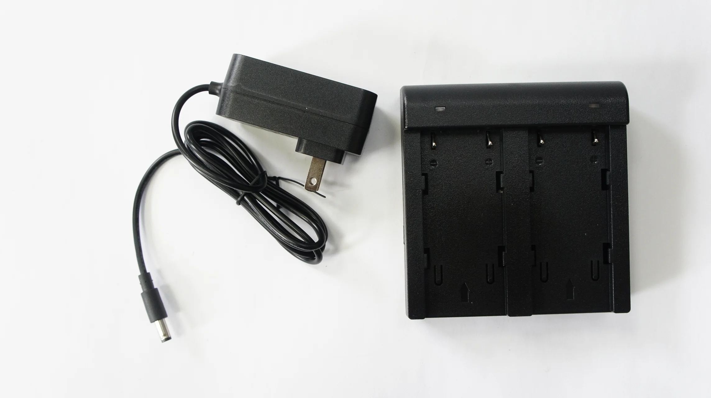 Brand New BC-30D Dual Charger Compatible For Topcon BT-62Q BT-65Q BT-66Q BT65Q Battery Charging