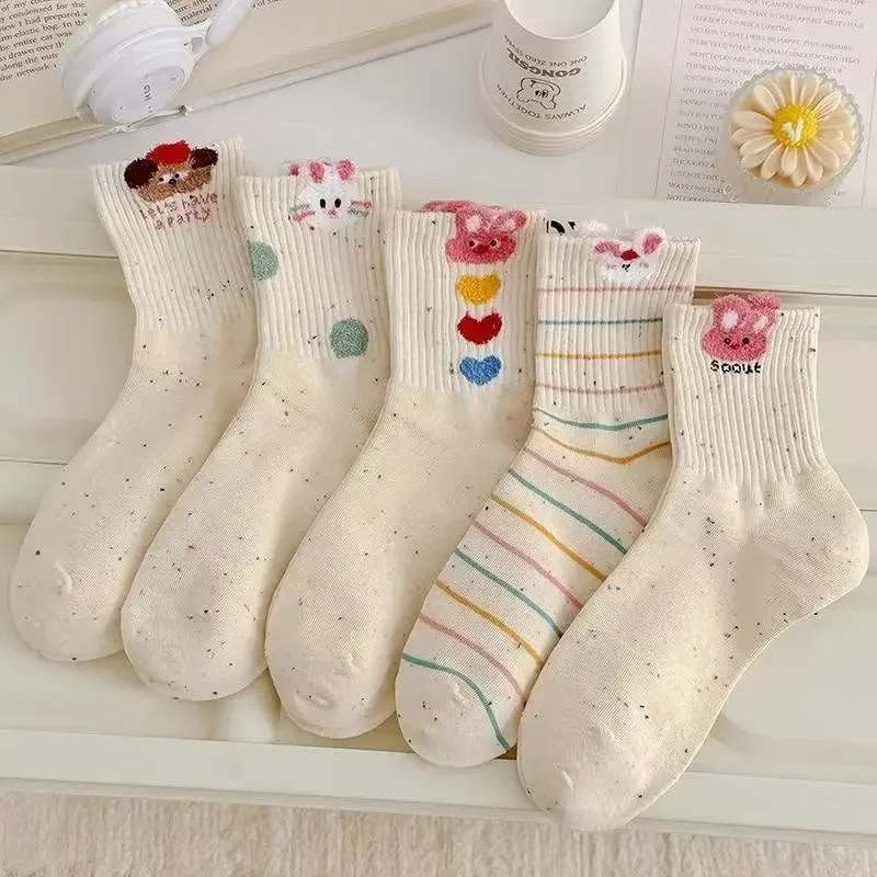 5PCS Cute Rabbit Women's Round Neck Socks, Sweet Heart-shaped Striped Knitted Socks, Spotted Beige Girls' Casual Calf Socks