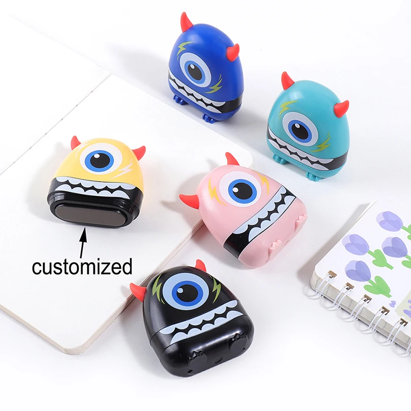 Custom Kids Name Stamp Cartoon Waterproof Ink Cute Stamp For Kindergarten Reusable Clothing Label Personalized Text Stamp