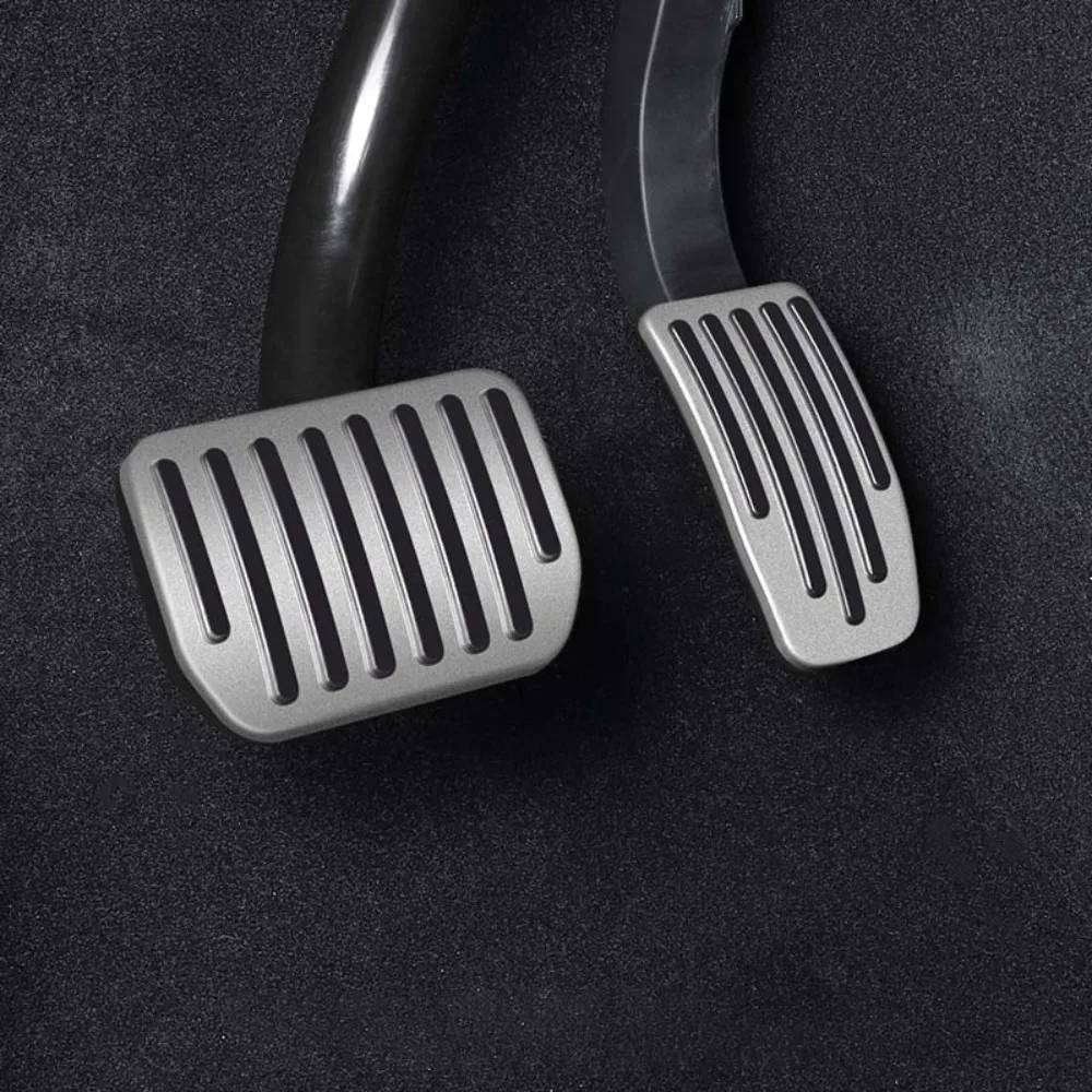 

2Pcs Upgrade Upgrade Foot Pedal Pads Performance Rest Pad Brake Pedal Cover Durable Foot Pedal Aluminum Mats Accessories