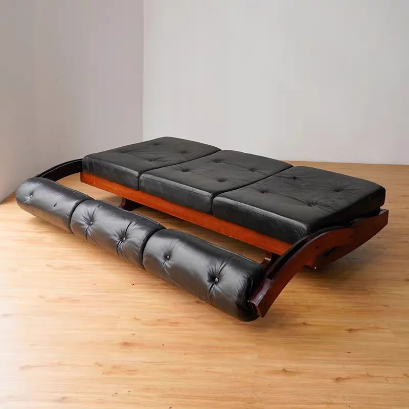 كرسي كلاسيكي من الجلد الطبيعي على الطراز العتيق أريكة Gianni Songia معنقدة بتصميم منتصف القرن أريكة سوداء متعددة المقاعد #3