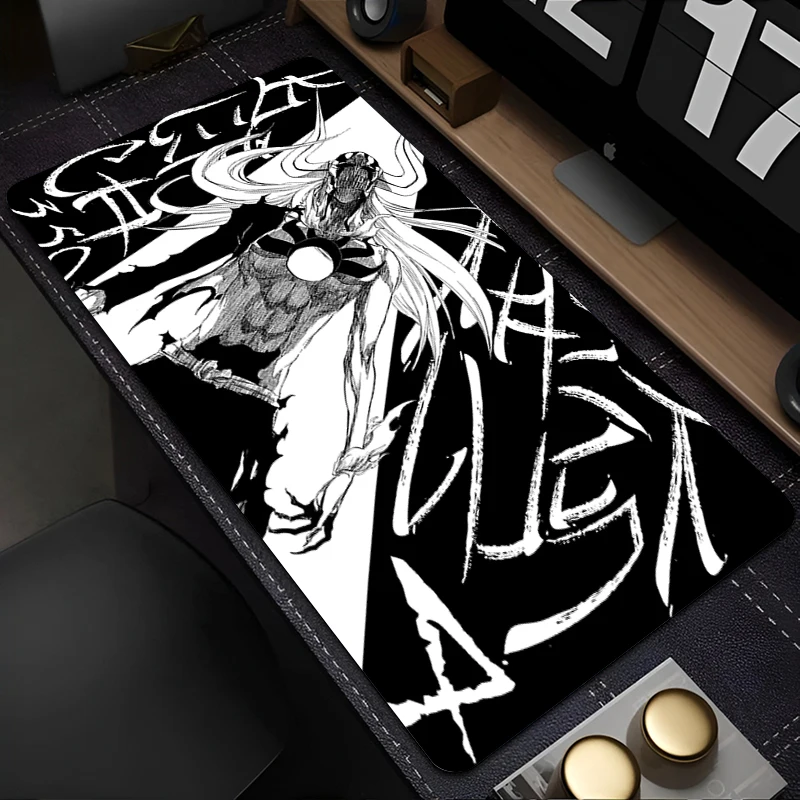 

Black And White Extended Desk Mat Laptop Japan Cool Anime Mouse Pad 900x400 BLEACH Rubber Keyboard Rug PC Gamer Cabinet Mousepad