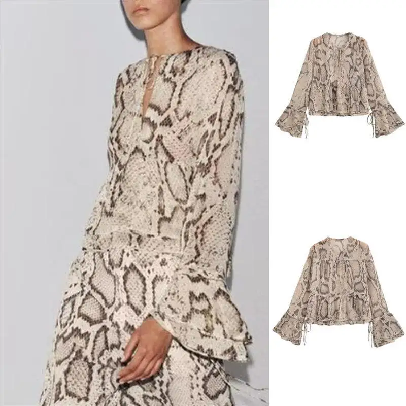 

Long Sve round Ne irt Animal Print Layered Decoration Early Autumn Faion Women's Straight Cut Thin Fabric Blouse