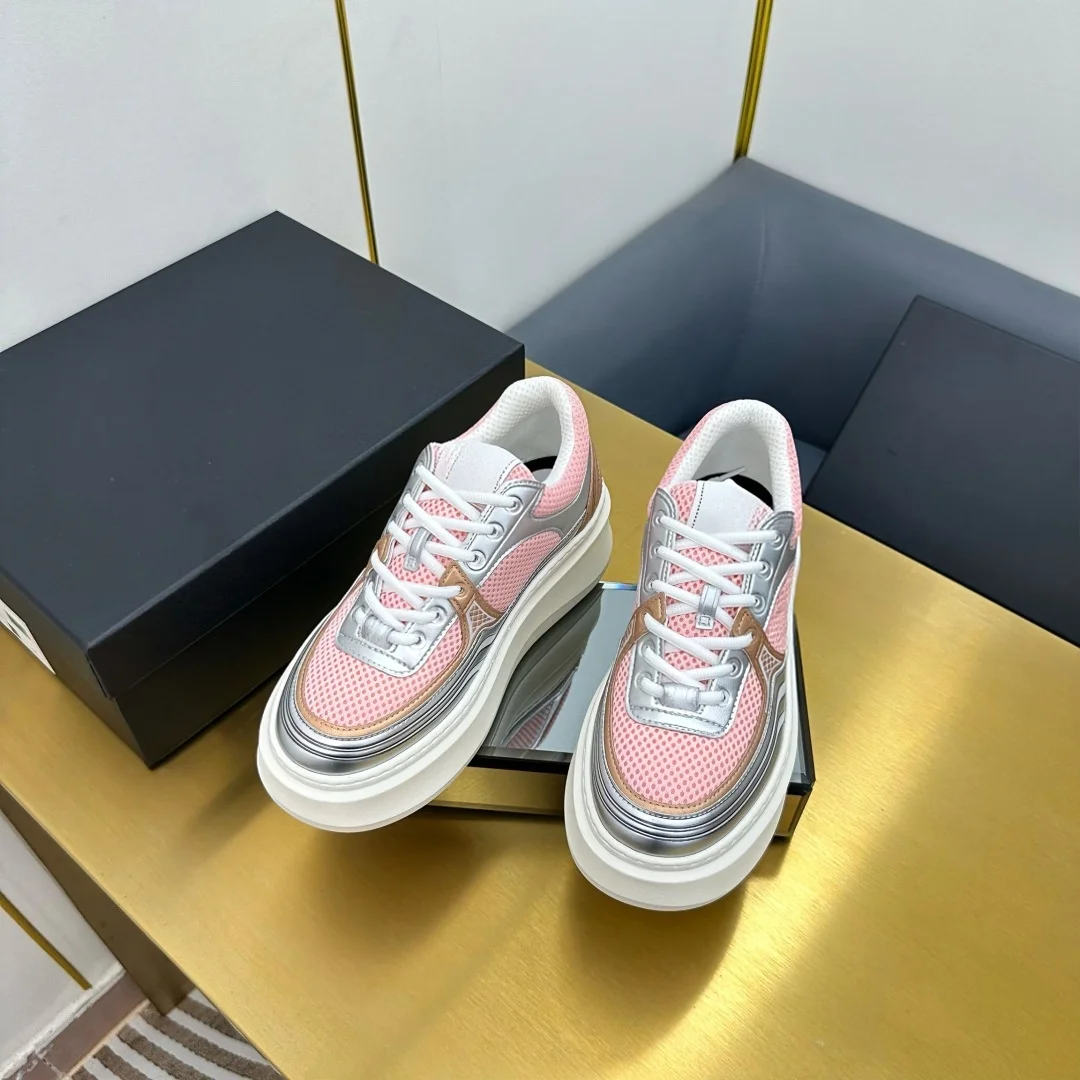 Weekend Daily Outing Unisex Skate Board Shoes Canvas Casual Sneakers Low Top Lace Up Flat Non Slip Rubber Sole Wear Resistant Shock Insole Footwear Men Women Couple Outdoor Street Fashion Travel Shoes