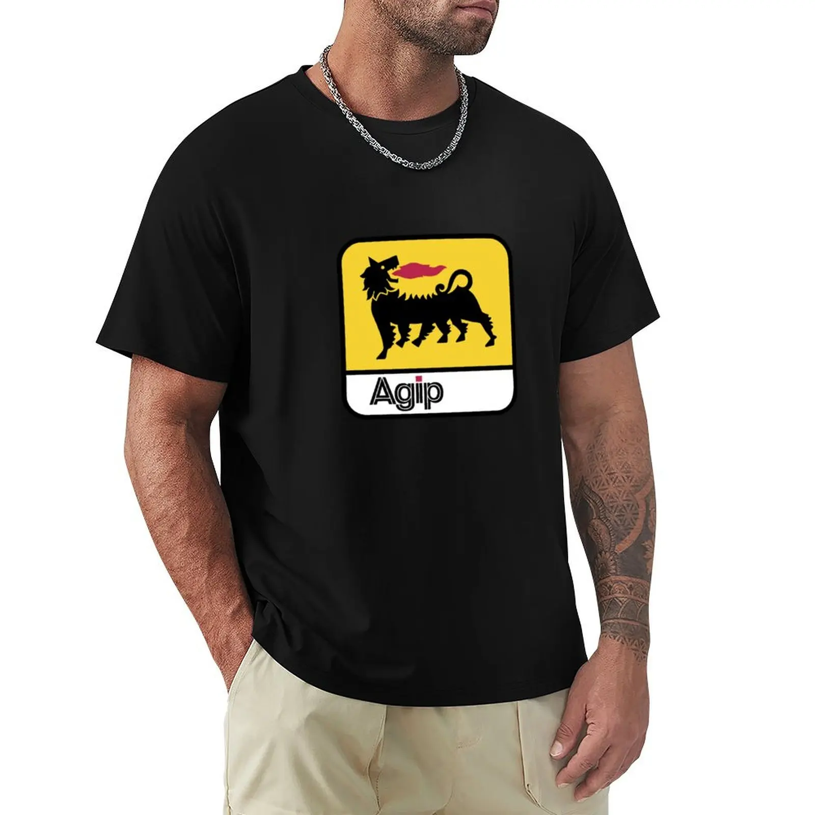 Футболка с логотипом Agip, повседневная, с коротким рукавом.