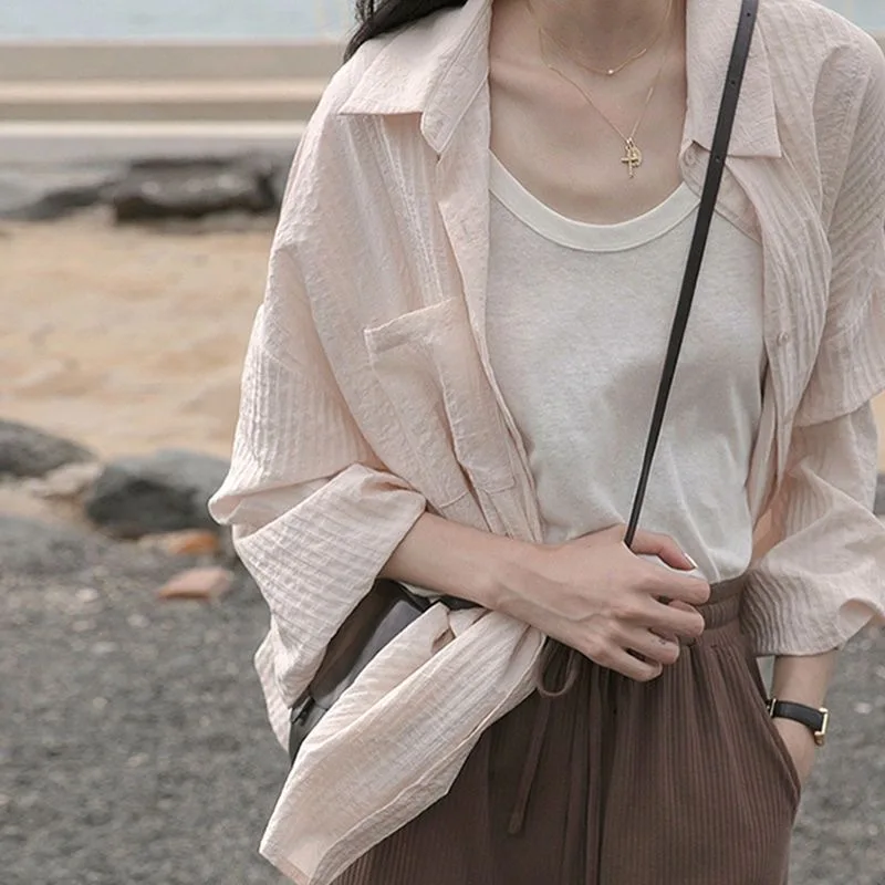 

Retro Hong Kong Style Cotton and Linen Shirt for Women in Spring and Summer Thin French Lazy Loose Design Niche